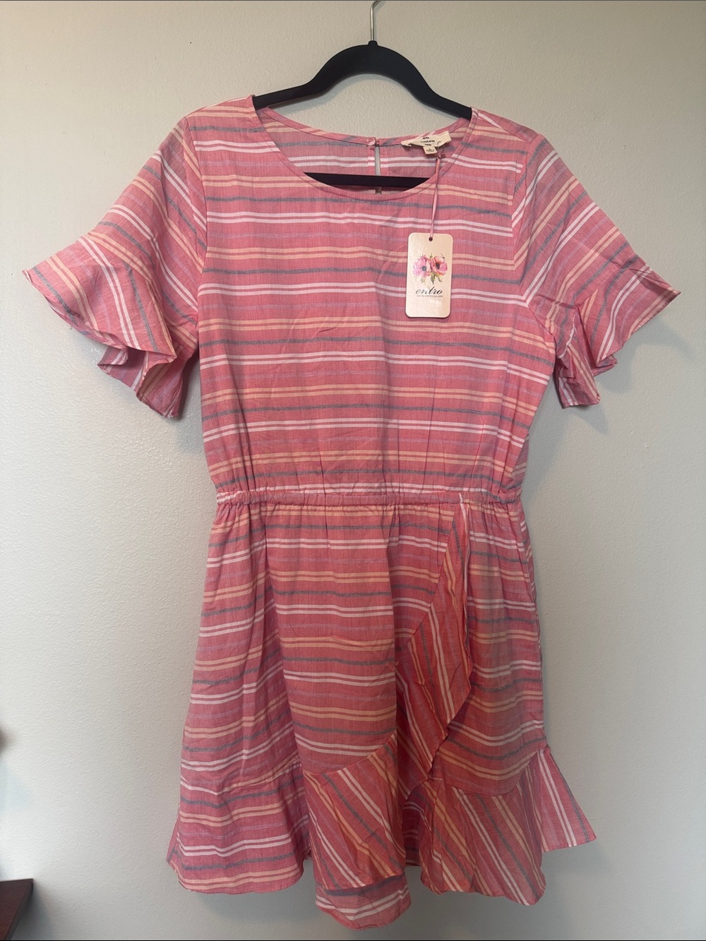 NWT Entro Pink Striped Ruffle-Sleeve Dress